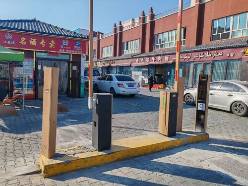 trường hợp công ty mới nhất về E40Pro Barrier Gate for Street-side Commercial Parking Lot